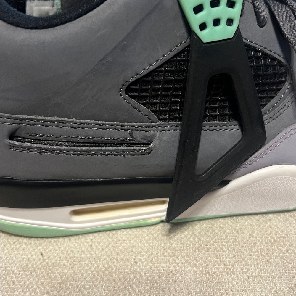 Jordan Retro High-Top Sneakers in Gray / Mint in EUC w/flaw in pic. Final sale! - Picture 8 of 13